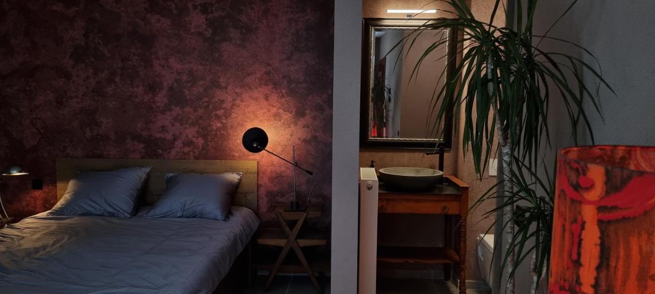Bed and Breakfast Logies La Chèvre Folle Ostenda Esterno foto