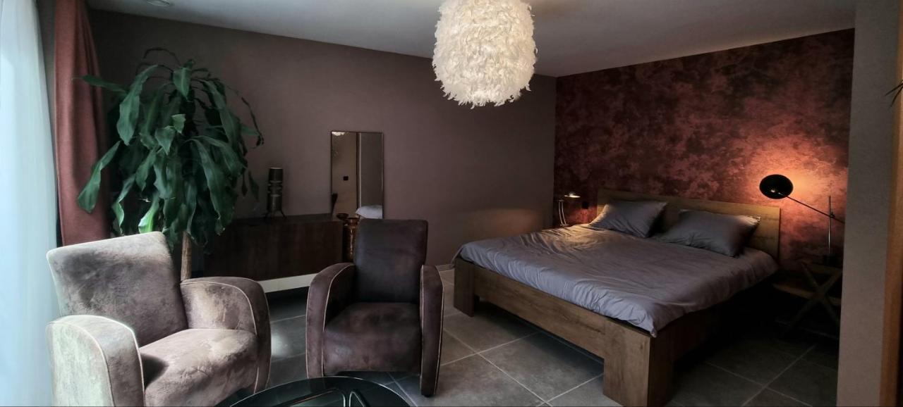 Bed and Breakfast Logies La Chèvre Folle Ostenda Esterno foto
